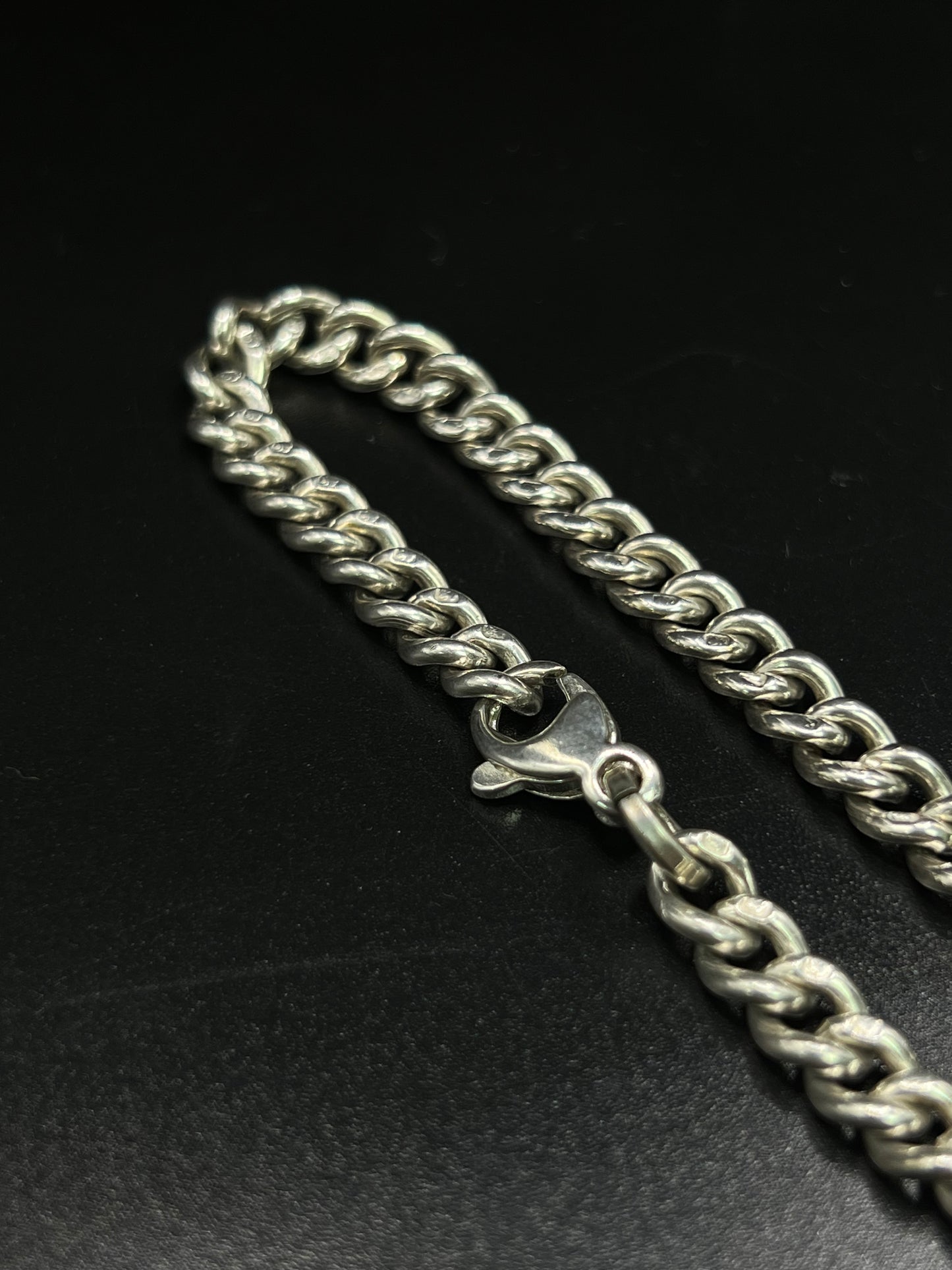 Pre-loved 925 Silver Chunky Curb Bracelet