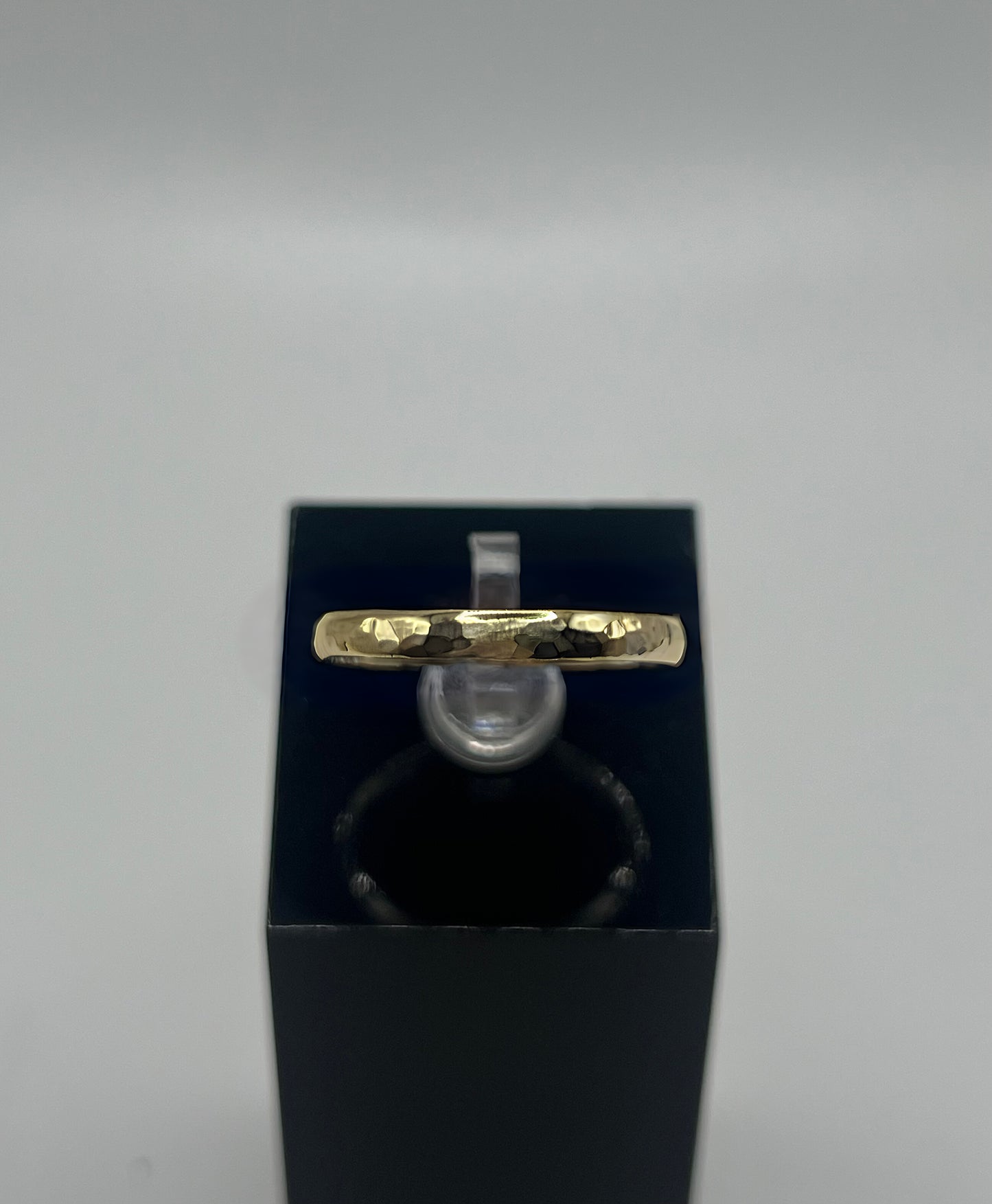 3mm 9ct Yellow Gold Hammered Wedding Ring