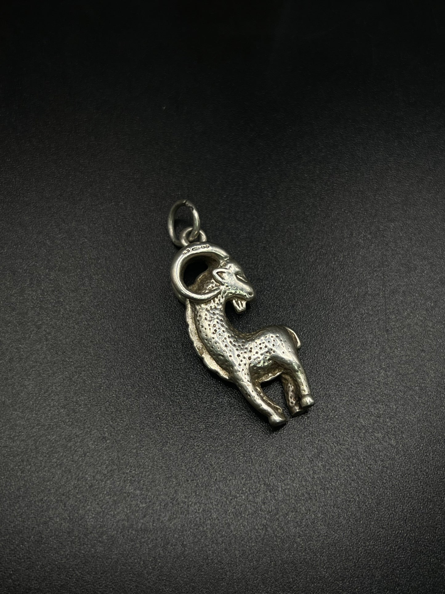 Pre-loved 925 Solid Silver Ram Pendant