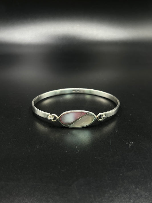 Pre-loved 925 Silver Mother Of Pearl Bangle