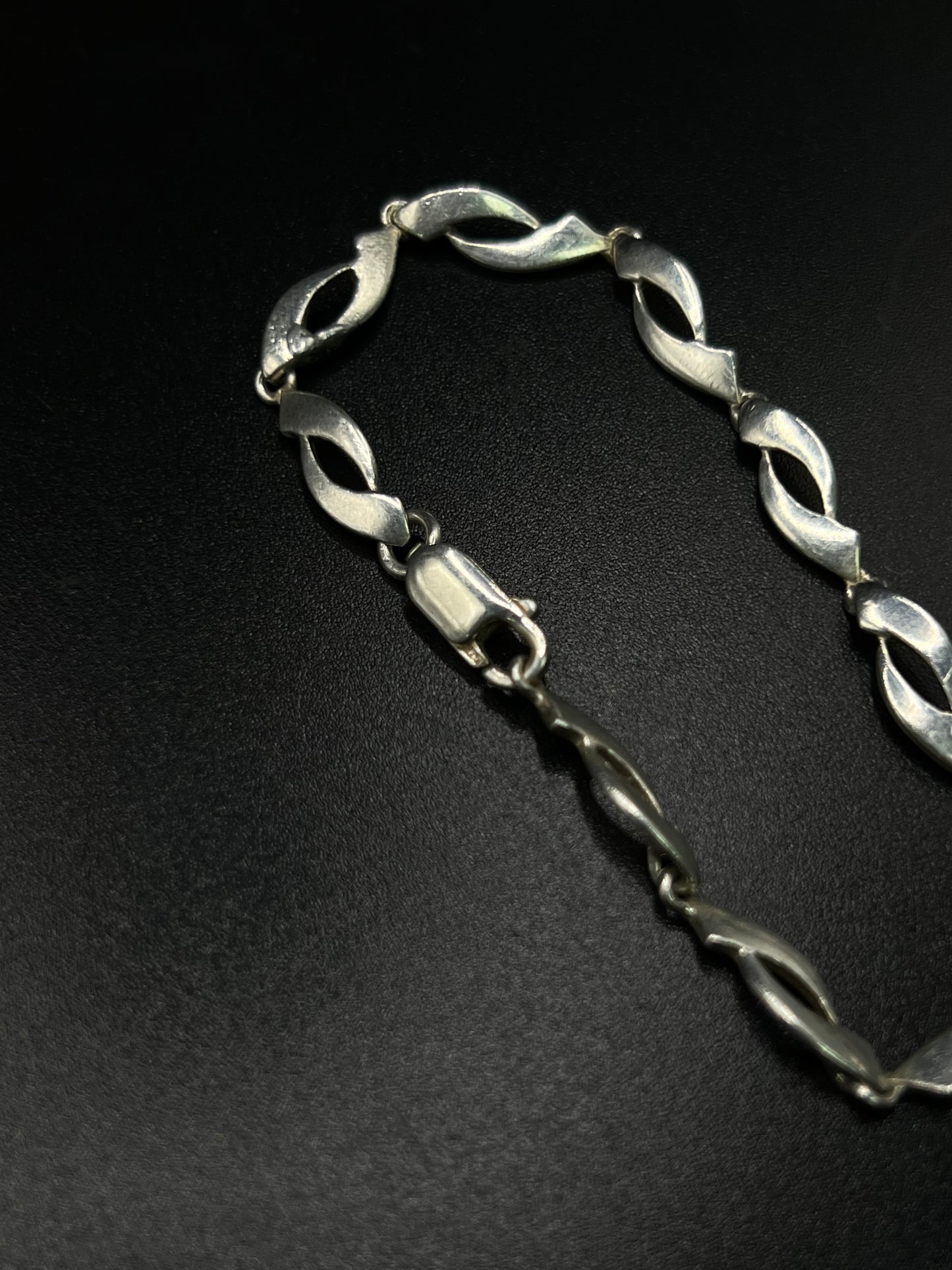 Pre-loved 925 Silver Tulip Bracelet